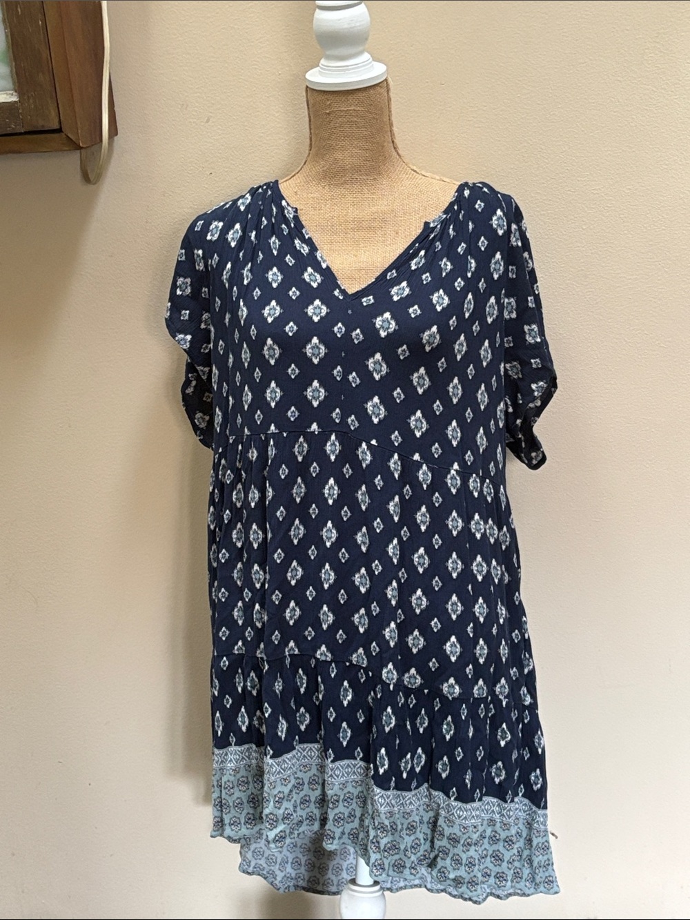 Knox Rose Navy Blue Printed V-Neck Tiered Tunic